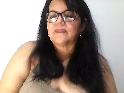 Snapshot of kassandra02 chatting on November 9, 2025, 2:26 am kassandra02 online show from November 9, 2025, 2:26 am