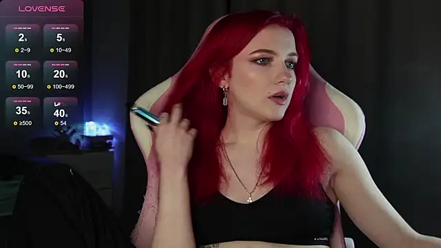 Snapshot of joyhannahh chatting on November 17, 2025, 3:16 pm joyhannahh online show from November 17, 2025, 3:16 pm