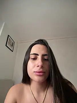 Snapshot of ValeryR_ chatting on March 28, 2026, 10:55 pm ValeryR online show from March 28, 2026, 10:55 pm