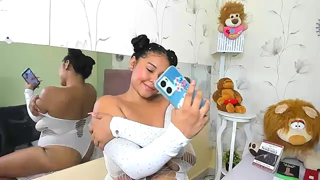 ariel milk online show from February 8, 2025, 9:04 pm