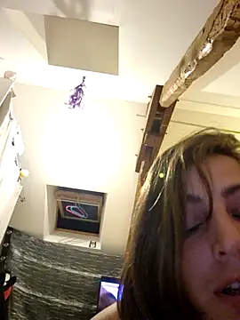 Snapshot of LoLa-69-X chatting on October 19, 2025, 8:55 pm LoLa-69-X online show from October 19, 2025, 8:55 pm