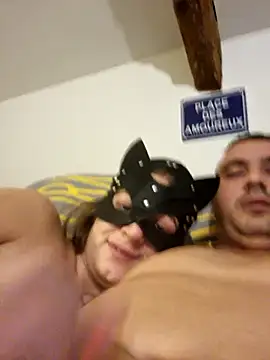 Snapshot of LoLa-69-X chatting on October 1, 2025, 6:40 am LoLa-69-X online show from October 1, 2025, 6:40 am