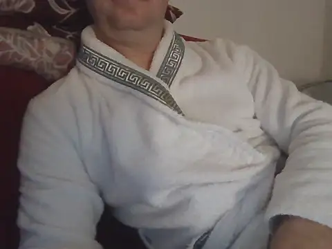 Snapshot of fikoivos chatting on December 18, 2025, 9:51 pm fikoivos online show from December 18, 2025, 9:51 pm