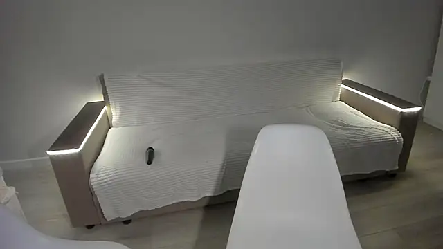 Snapshot of im_lucky_adam chatting on January 16, 2026, 4:05 am im lucky adam online show from January 16, 2026, 4:05 am