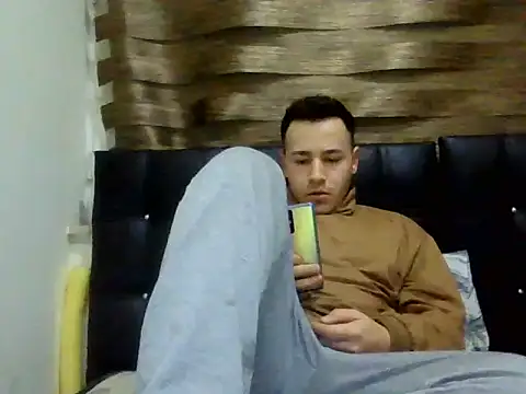 Snapshot of Seksihacker chatting on December 19, 2024, 8:55 pm Seksihacker online show from December 19, 2024, 8:55 pm
