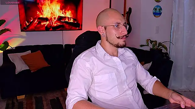 pandorabeker online show from March 13, 2026, 1:10 am