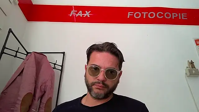sexoffice83 online show from May 20, 2026, 12:57 pm