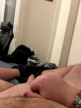 Snapshot of aquarium2345 chatting on December 17, 2025, 11:48 am aquarium2345 online show from December 17, 2025, 11:48 am