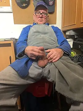 Snapshot of oldgayman chatting on November 13, 2025, 5:33 am oldgayman online show from November 13, 2025, 5:33 am