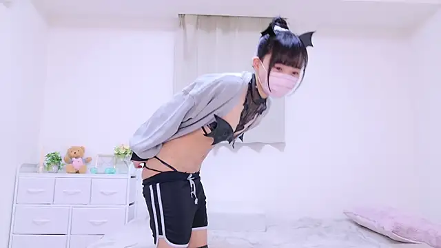 Snapshot of 86_haru chatting on January 11, 2025, 12:29 pm 86 haru online show from January 11, 2025, 12:29 pm