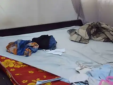 Snapshot of pretty_dimplegirl chatting on October 25, 2025, 7:29 am pretty dimplegirl online show from October 25, 2025, 7:29 am