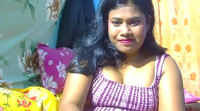 sexy roma online show from March 4, 2025, 3:48 pm