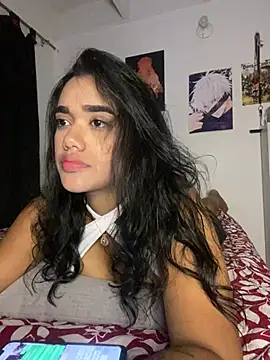 ElaEndez  online show from March 28, 2026, 4:57 am