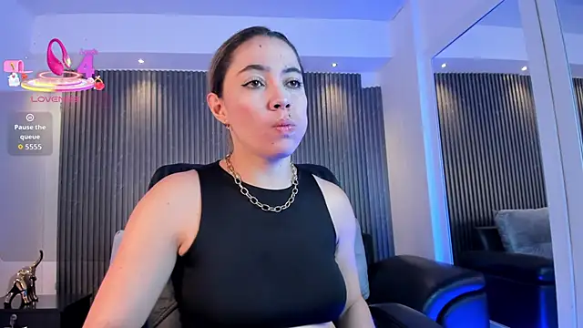 Alessia Taylorr online show from November 26, 2025, 11:54 am