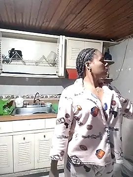 Camille rose  online show from March 4, 2025, 2:06 am