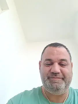 Snapshot of your_man85 chatting on February 16, 2025, 8:43 am your man85 online show from February 16, 2025, 8:43 am