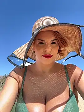 Snapshot of Selvaggia_official83 chatting on February 20, 2026, 1:46 pm Selvaggia official83 online show from February 20, 2026, 1:46 pm