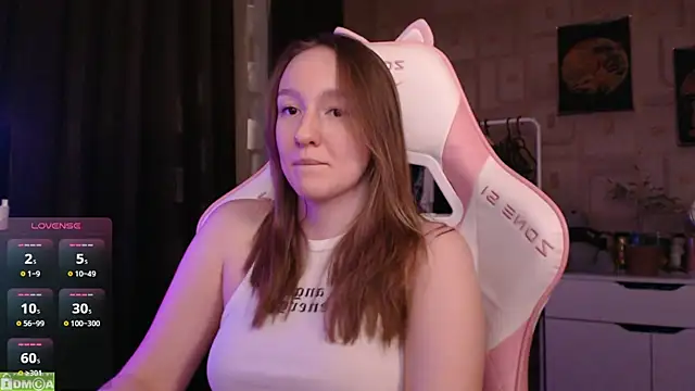 Snapshot of MoonlishSiren chatting on February 25, 2025, 11:48 pm MoonlishSiren online show from February 25, 2025, 11:48 pm