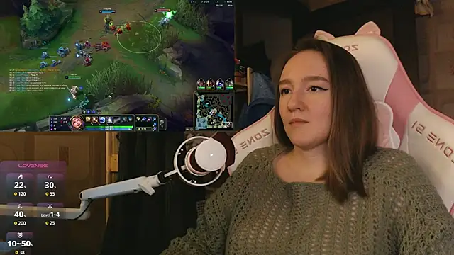 MoonlishSiren online show from March 31, 2026, 9:06 pm