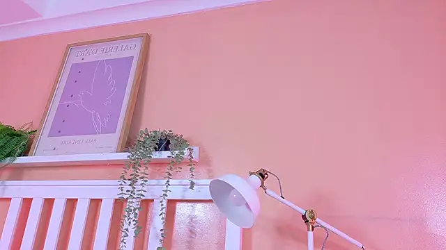 Snapshot of KendalMilleer chatting on December 4, 2025, 10:25 am KendalMilleer online show from December 4, 2025, 10:25 am