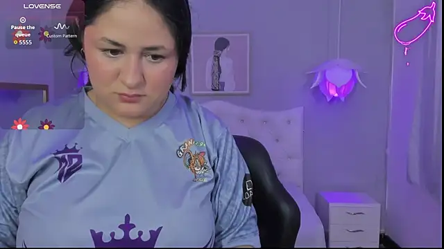 Snapshot of Lisa7_7 chatting on November 6, 2025, 7:40 pm Lisa7 7 online show from November 6, 2025, 7:40 pm