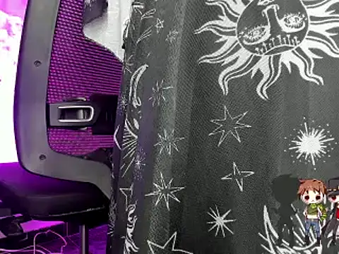 Snapshot of Charlotte_Joestar chatting on November 4, 2025, 4:05 am Charlotte Joestar online show from November 4, 2025, 4:05 am