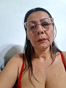 Snapshot of Mia-funny20 chatting on November 28, 2025, 8:20 pm Mia-funny20 online show from November 28, 2025, 8:20 pm