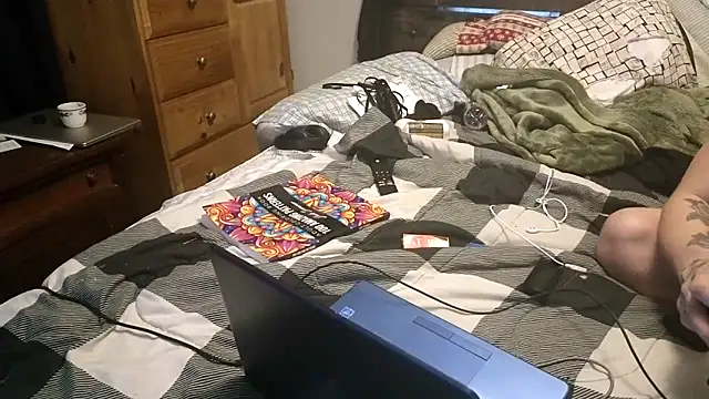 SpAzZ1234 online show from March 17, 2026, 1:47 pm