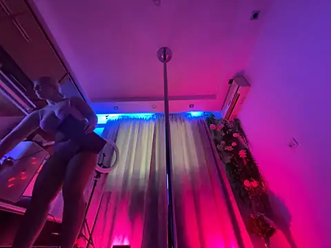 Snapshot of JosephineBlairs chatting on July 11, 2026, 11:54 am JosephineBlairs online show from July 11, 2026, 11:54 am