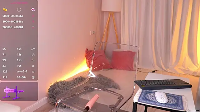 Sexydoll112 online show from April 22, 2026, 11:33 pm