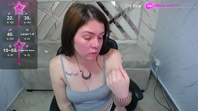 Snapshot of Paula_b_ chatting on March 13, 2025, 12:56 pm Paula b online show from March 13, 2025, 12:56 pm