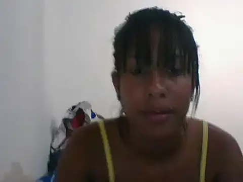 Snapshot of Kitra_New chatting on December 29, 2024, 7:28 am Kitra New online show from December 29, 2024, 7:28 am