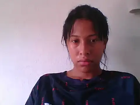 Snapshot of Kitra_New chatting on December 29, 2024, 5:54 pm Kitra New online show from December 29, 2024, 5:54 pm