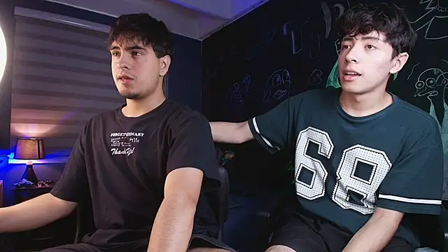 thiago rockwelll online show from March 29, 2026, 8:32 pm