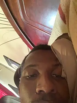 Snapshot of DManL chatting on March 25, 2026, 8:35 am DManL online show from March 25, 2026, 8:35 am