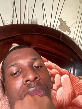 Snapshot of DManL chatting on January 17, 2026, 6:06 am DManL online show from January 17, 2026, 6:06 am