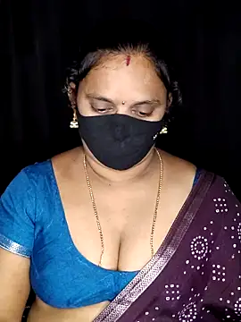 vintage-vibs online show from April 16, 2026, 6:08 pm