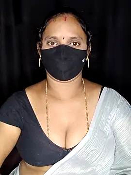 vintage-vibs online show from February 7, 2026, 6:38 pm