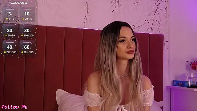 PinkySparks online show from February 8, 2026, 5:43 pm