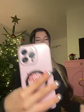 Snapshot of Mia-Minou chatting on November 29, 2025, 3:23 pm Mia-Minou online show from November 29, 2025, 3:23 pm