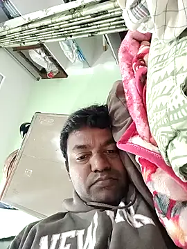 Snapshot of PVNRAO0831 chatting on December 23, 2025, 5:51 am PVNRAO0831 online show from December 23, 2025, 5:51 am