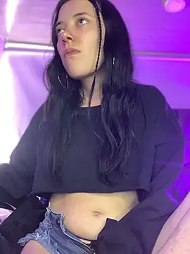 Isabella 21x online show from May 7, 2026, 12:52 pm