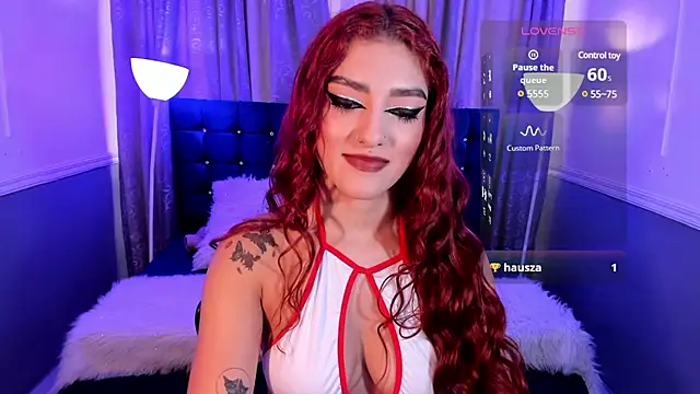 Snapshot of hallsredd chatting on February 6, 2025, 8:23 pm hallsredd online show from February 6, 2025, 8:23 pm