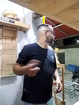 Snapshot of Daos69 chatting on February 6, 2026, 12:06 am Daos69 online show from February 6, 2026, 12:06 am