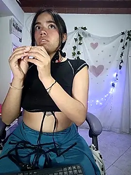 sophie north online show from May 12, 2026, 11:22 pm