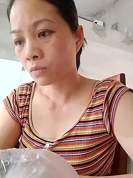 Aninyin22 online show from March 31, 2026, 7:32 am