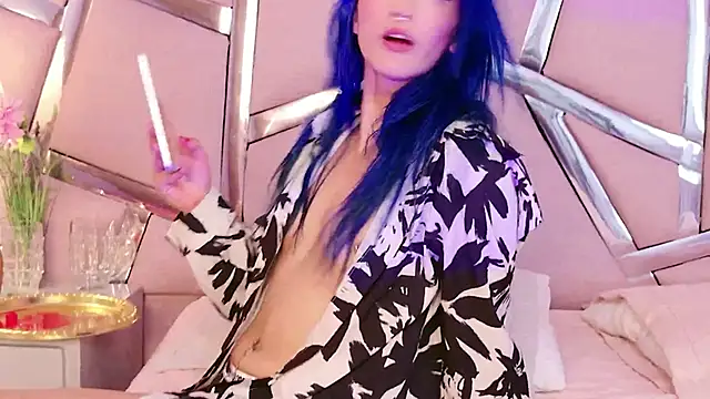 Snapshot of Lunapage chatting on September 23, 2025, 9:11 pm Lunapage online show from September 23, 2025, 9:11 pm