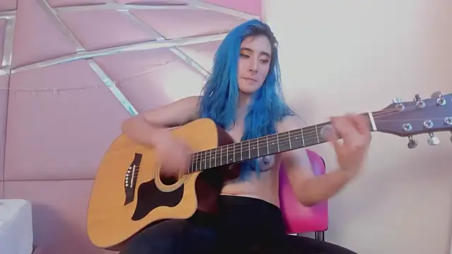 Snapshot of Lunapage chatting on March 6, 2025, 7:10 pm Lunapage online show from March 6, 2025, 7:10 pm