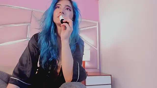 Snapshot of Lunapage chatting on March 7, 2025, 10:21 pm Lunapage online show from March 7, 2025, 10:21 pm