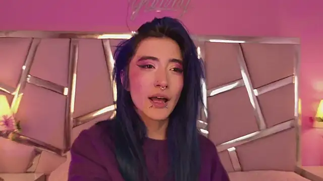 Snapshot of Lunapage chatting on September 13, 2025, 8:09 pm Lunapage online show from September 13, 2025, 8:09 pm